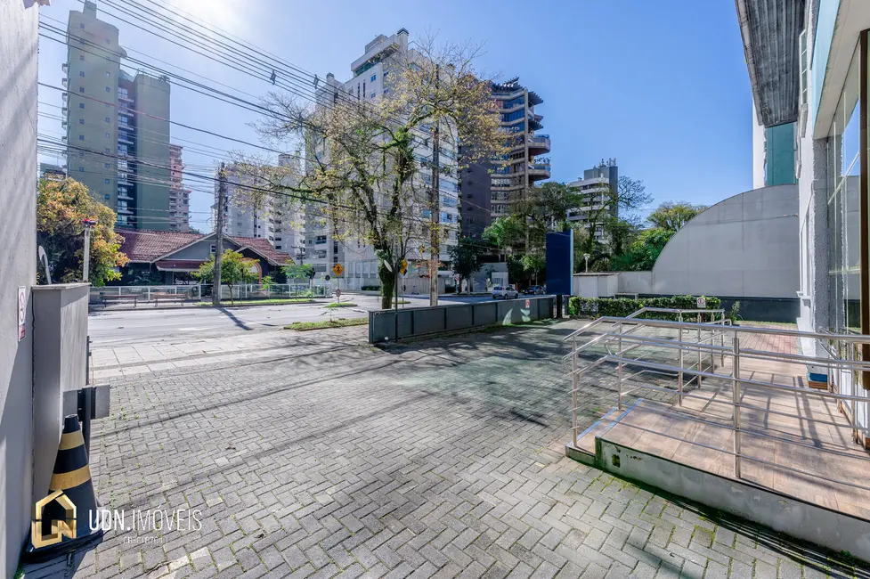 Foto 4 de Sala Comercial para alugar, 550m2 em Jardim Blumenau, Blumenau - SC