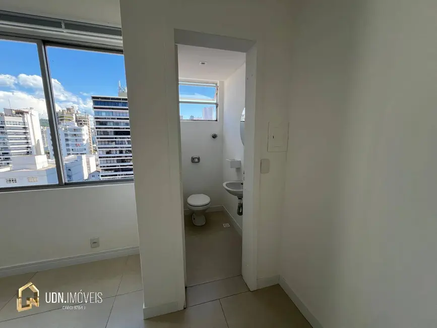 Foto 5 de Sala Comercial para alugar, 34m2 em Centro, Blumenau - SC