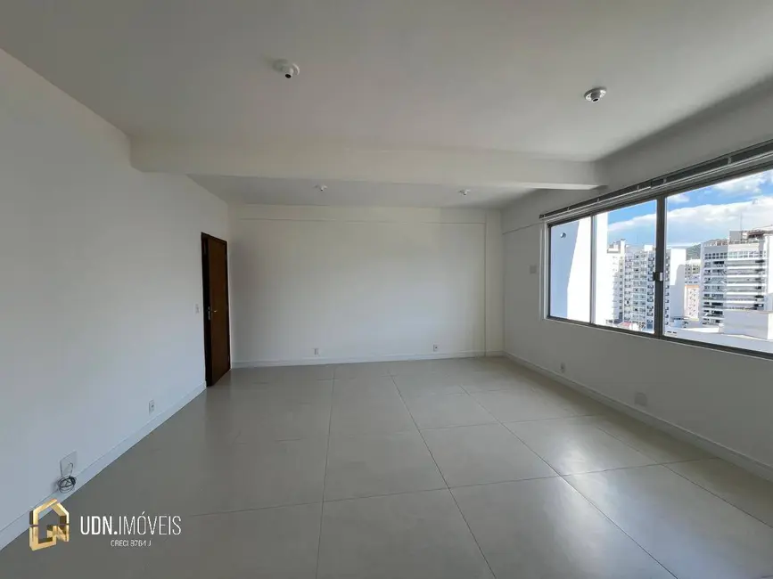 Foto 2 de Sala Comercial para alugar, 34m2 em Centro, Blumenau - SC
