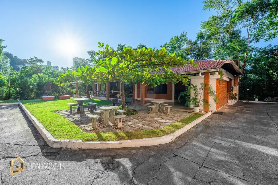 Apartamento com 2 quartos à venda, 70m2 em Garcia, Blumenau - SC - imagem 5 Foto 5 de Apartamento com 2 quartos à venda, 70m2 em Garcia, Blumenau - SC