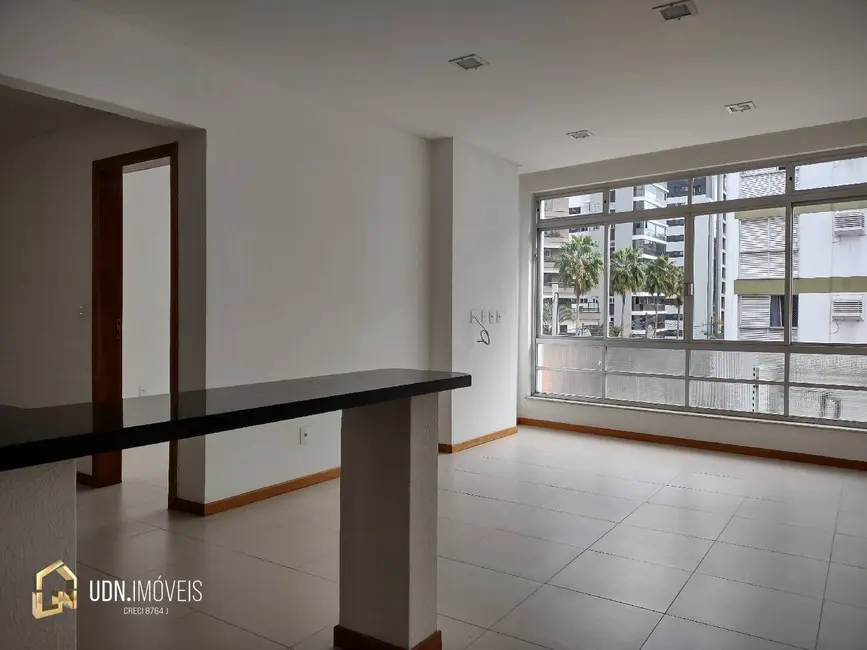 Foto 1 de Apartamento com 2 quartos para alugar, 52m2 em Jardim Blumenau, Blumenau - SC
