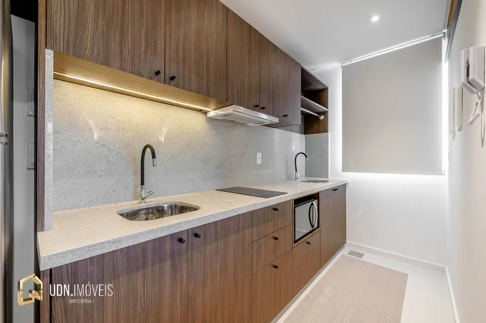 Foto 5 de Apartamento com 1 quarto para alugar, 35m2 em Centro, Blumenau - SC