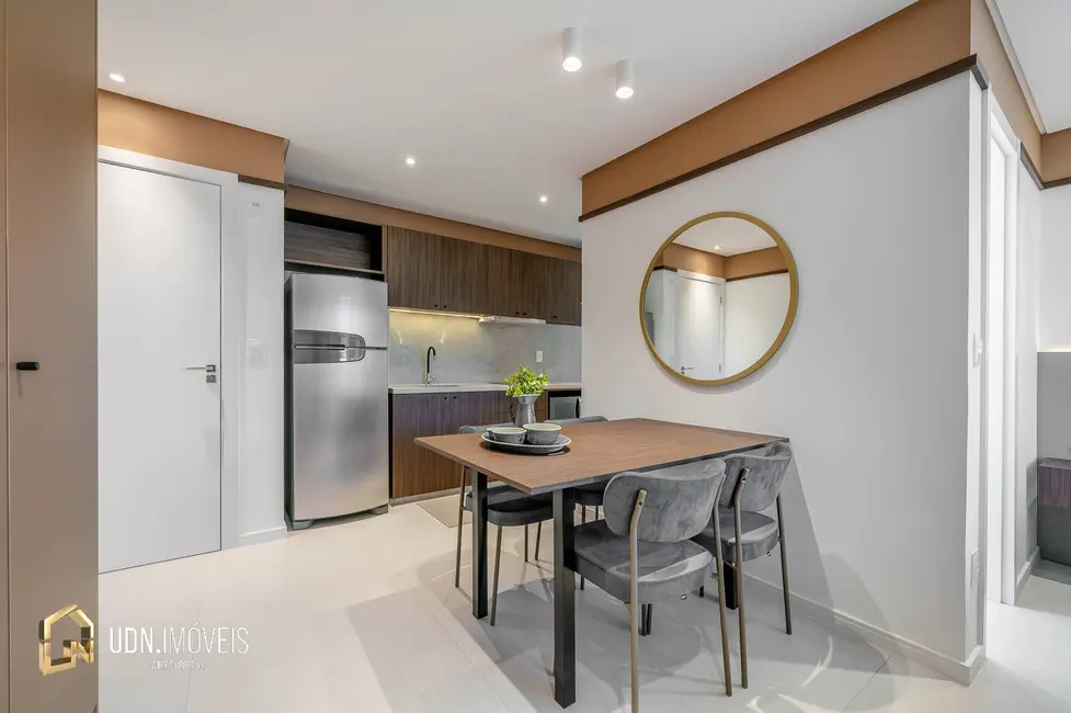 Foto 6 de Apartamento com 1 quarto para alugar, 35m2 em Centro, Blumenau - SC