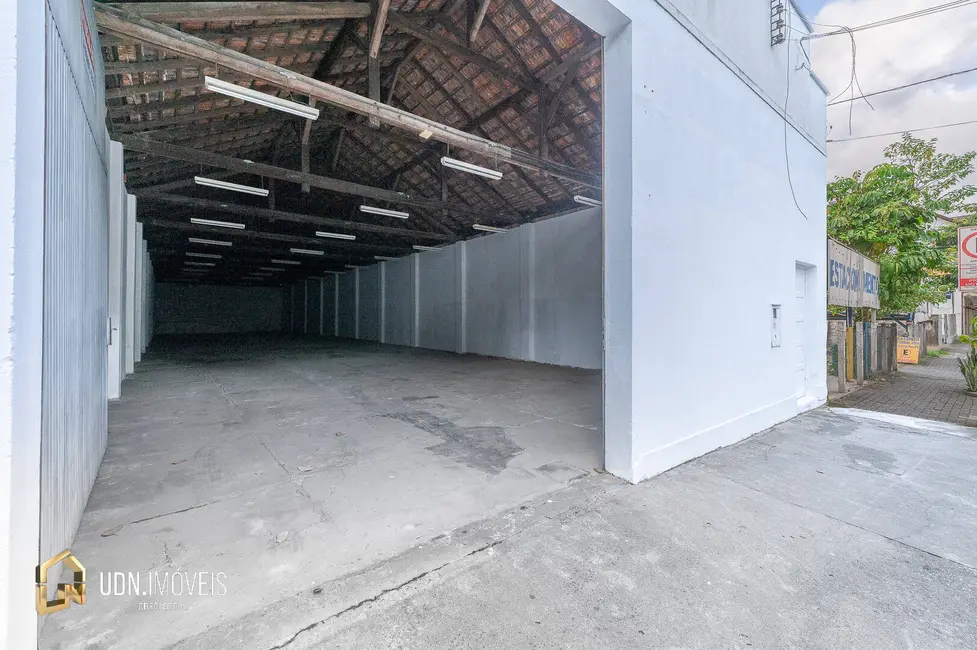 Armazém / Galpão para alugar, 455m2 em Centro, Blumenau - SC - imagem 5 Foto 5 de Armazém / Galpão para alugar, 455m2 em Centro, Blumenau - SC