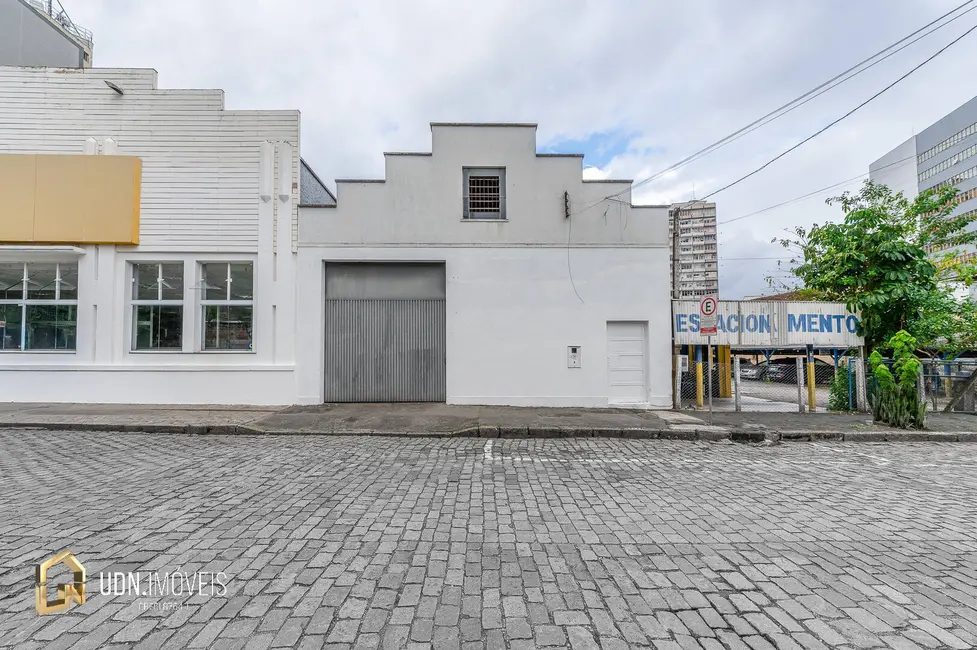 Armazém / Galpão para alugar, 455m2 em Centro, Blumenau - SC - imagem 3 Foto 3 de Armazém / Galpão para alugar, 455m2 em Centro, Blumenau - SC