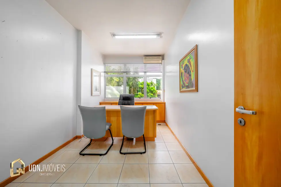 Foto 8 de Sala Comercial para alugar, 214m2 em Centro, Blumenau - SC
