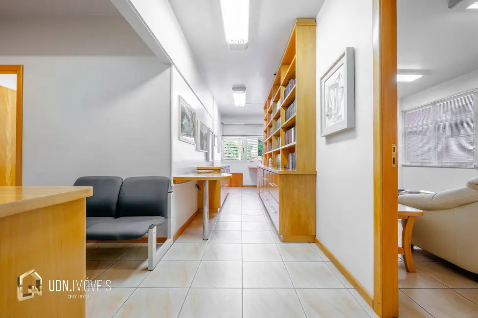 Foto 1 de Sala Comercial para alugar, 214m2 em Centro, Blumenau - SC