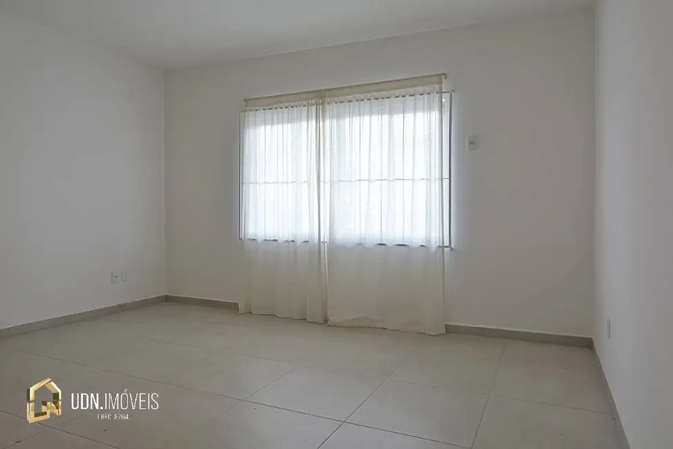 Foto 8 de Apartamento com 2 quartos para alugar, 80m2 em Água Verde, Blumenau - SC