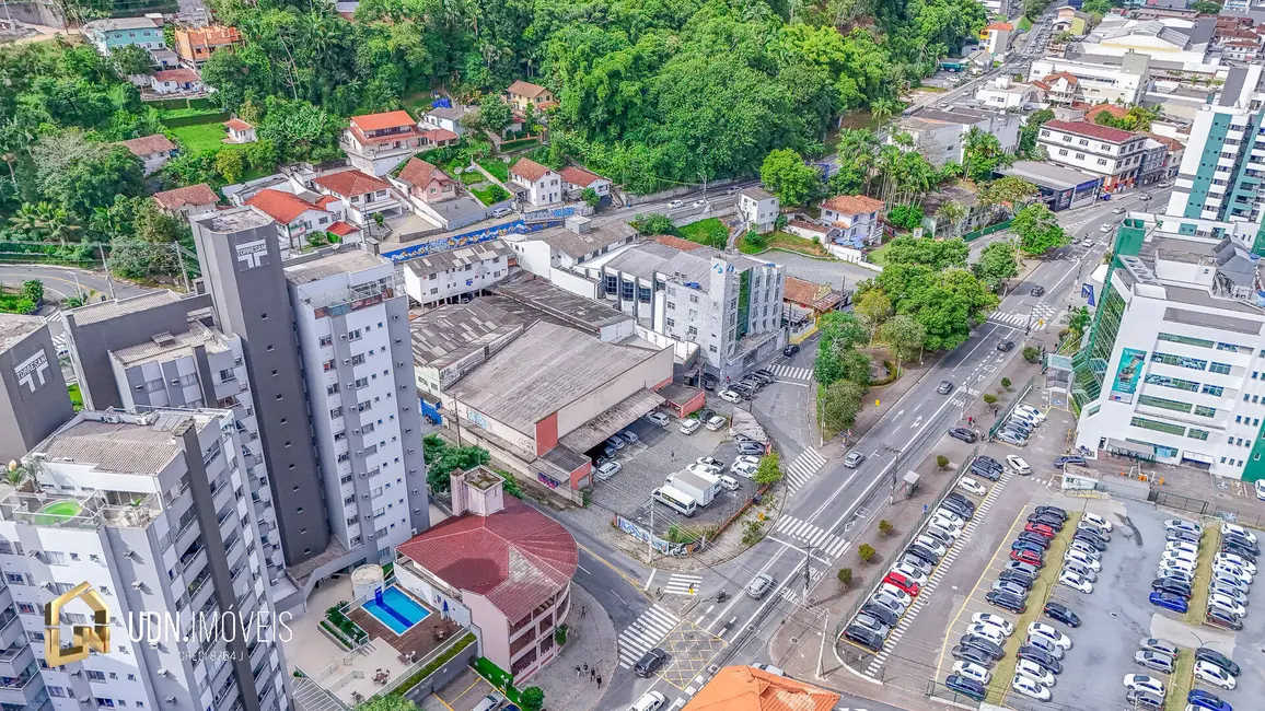 Armazém / Galpão para alugar, 922m2 em Victor Konder, Blumenau - SC - imagem 9 Foto 9 de Armazém / Galpão para alugar, 922m2 em Victor Konder, Blumenau - SC