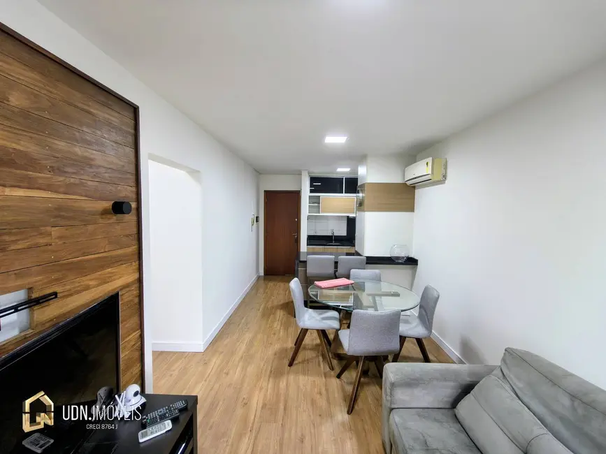 Foto 3 de Apartamento com 2 quartos para alugar, 70m2 em Salto Weissbach, Blumenau - SC