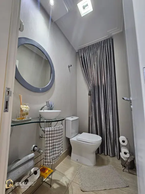 Casa com 3 quartos à venda, 336m2 em Velha, Blumenau - SC - imagem 7 Foto 7 de Casa com 3 quartos à venda, 336m2 em Velha, Blumenau - SC