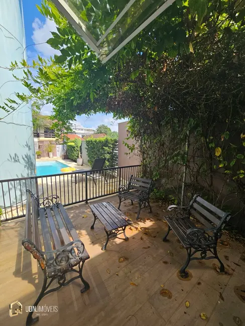 Casa com 3 quartos à venda, 336m2 em Velha, Blumenau - SC - imagem 4 Foto 4 de Casa com 3 quartos à venda, 336m2 em Velha, Blumenau - SC