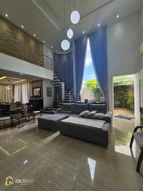 Casa com 3 quartos à venda, 336m2 em Velha, Blumenau - SC - imagem 5 Foto 5 de Casa com 3 quartos à venda, 336m2 em Velha, Blumenau - SC