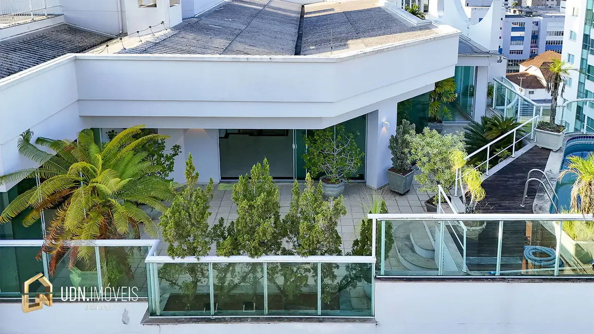 Cobertura com 4 quartos para alugar, 430m2 em Jardim Blumenau, Blumenau - SC - imagem 4 Foto 4 de Cobertura com 4 quartos para alugar, 430m2 em Jardim Blumenau, Blumenau - SC