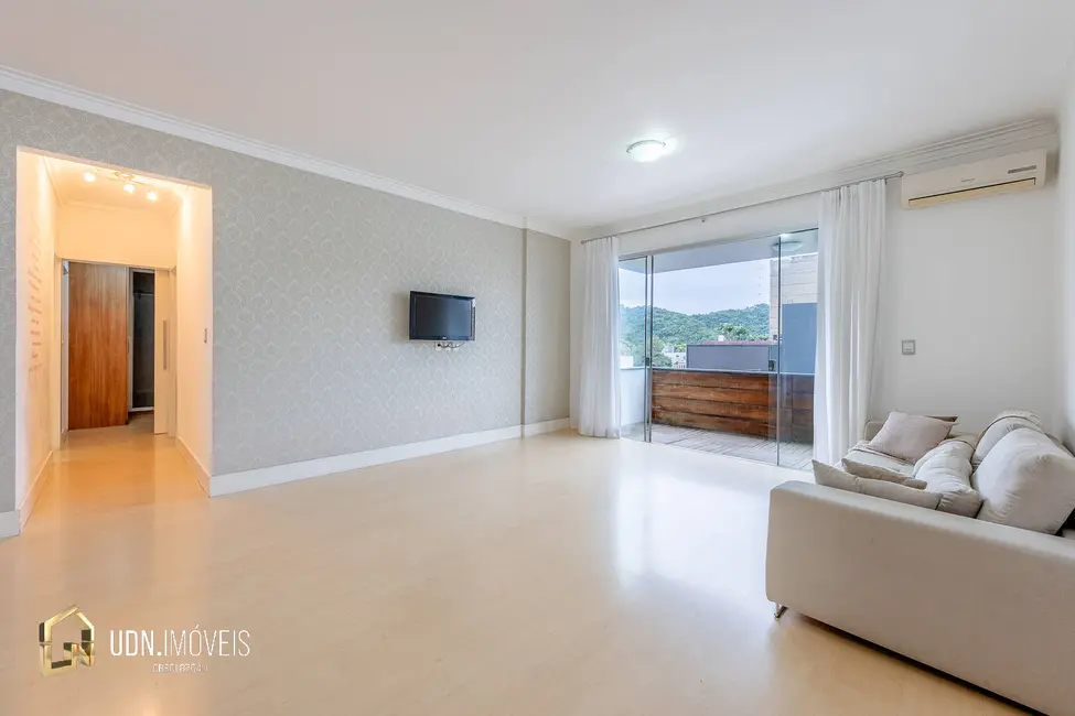 Foto 6 de Apartamento com 2 quartos à venda, 109m2 em Centro, Blumenau - SC