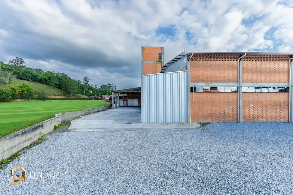 Armazém / Galpão para alugar, 652m2 em Fortaleza Alta, Blumenau - SC - imagem 1 Foto 1 de Armazém / Galpão para alugar, 652m2 em Fortaleza Alta, Blumenau - SC
