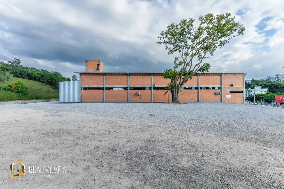 Armazém / Galpão para alugar, 652m2 em Fortaleza Alta, Blumenau - SC - imagem 9 Foto 9 de Armazém / Galpão para alugar, 652m2 em Fortaleza Alta, Blumenau - SC