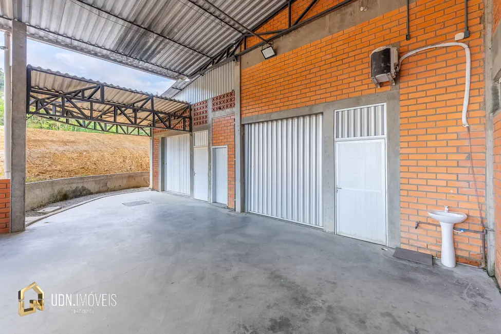 Armazém / Galpão para alugar, 652m2 em Fortaleza Alta, Blumenau - SC - imagem 5 Foto 5 de Armazém / Galpão para alugar, 652m2 em Fortaleza Alta, Blumenau - SC