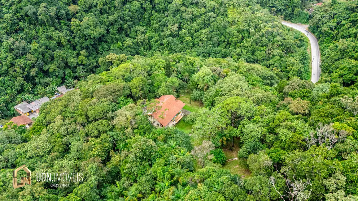 Casa com 5 quartos à venda, 300m2 em Progresso, Blumenau - SC - imagem 5 Foto 5 de Casa com 5 quartos à venda, 300m2 em Progresso, Blumenau - SC