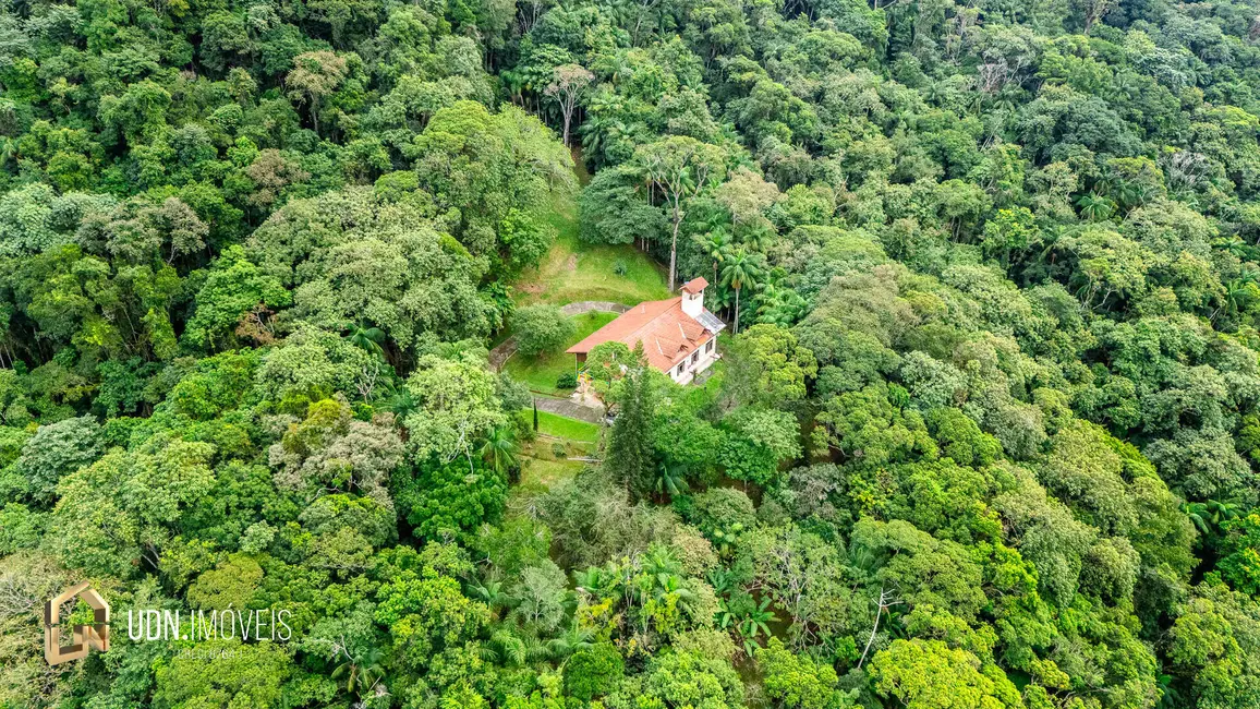 Casa com 5 quartos à venda, 300m2 em Progresso, Blumenau - SC - imagem 9 Foto 9 de Casa com 5 quartos à venda, 300m2 em Progresso, Blumenau - SC