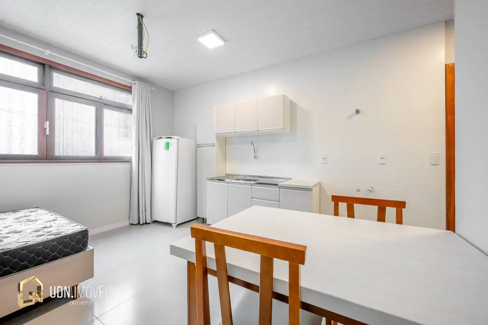 Foto 5 de Apartamento com 1 quarto para alugar, 35m2 em Vorstadt, Blumenau - SC