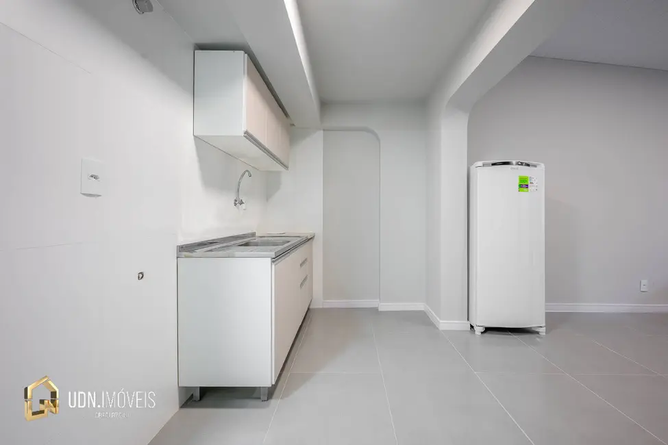 Apartamento com 1 quarto para alugar, 30m2 em Vorstadt, Blumenau - SC - imagem 9 Foto 9 de Apartamento com 1 quarto para alugar, 30m2 em Vorstadt, Blumenau - SC