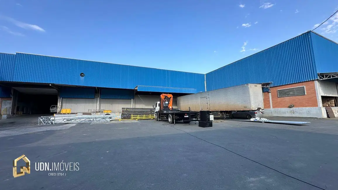 Foto 1 de Armazém / Galpão para alugar, 1200m2 em Fidélis, Blumenau - SC