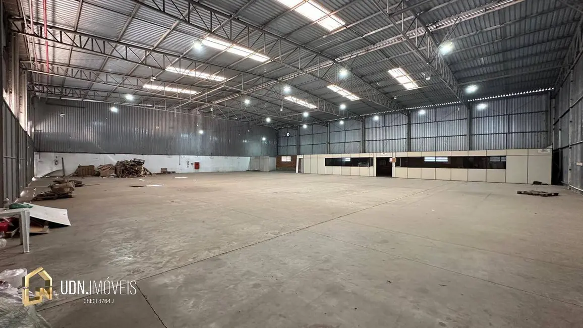 Foto 3 de Armazém / Galpão para alugar, 1200m2 em Fidélis, Blumenau - SC