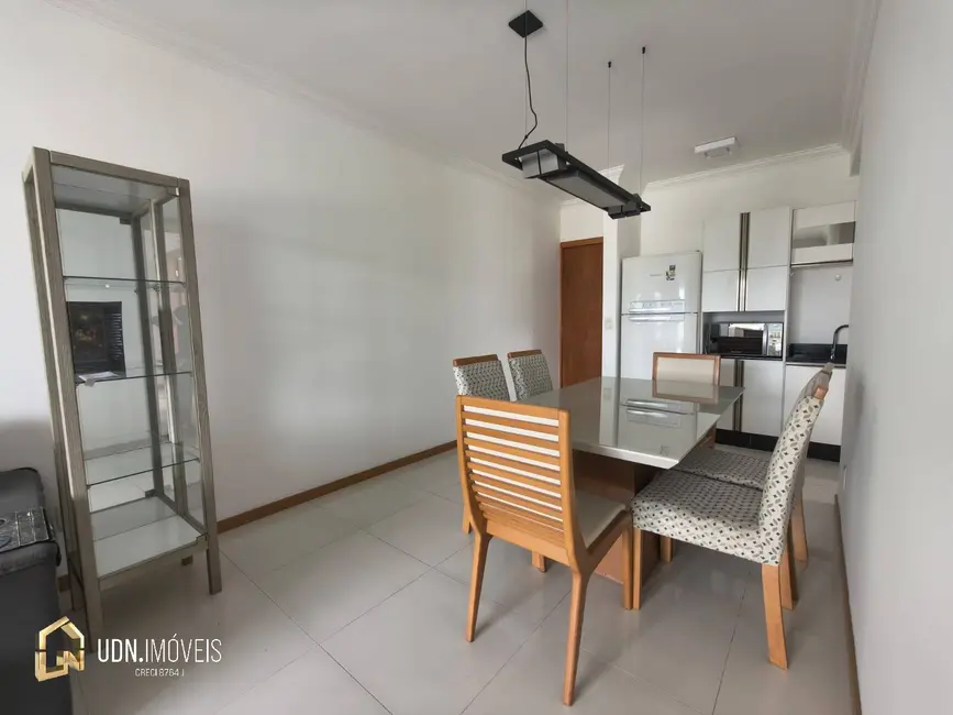 Apartamento com 3 quartos para alugar, 86m2 em Velha, Blumenau - SC - imagem 6 Foto 6 de Apartamento com 3 quartos para alugar, 86m2 em Velha, Blumenau - SC