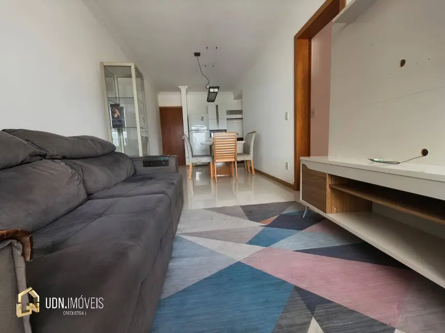 Apartamento com 3 quartos para alugar, 86m2 em Velha, Blumenau - SC - imagem 1 Foto 1 de Apartamento com 3 quartos para alugar, 86m2 em Velha, Blumenau - SC