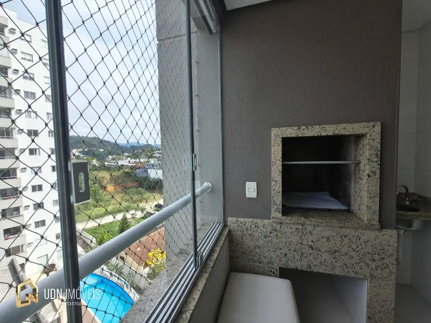 Apartamento com 3 quartos para alugar, 86m2 em Velha, Blumenau - SC - imagem 4 Foto 4 de Apartamento com 3 quartos para alugar, 86m2 em Velha, Blumenau - SC