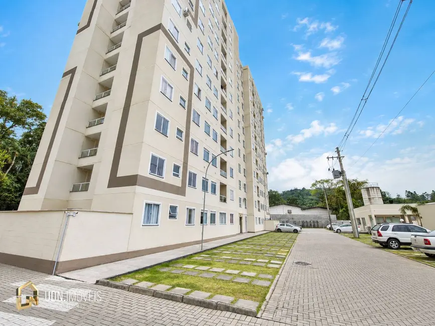 Apartamento com 2 quartos para alugar, 46m2 em Badenfurt, Blumenau - SC - imagem 4 Foto 4 de Apartamento com 2 quartos para alugar, 46m2 em Badenfurt, Blumenau - SC