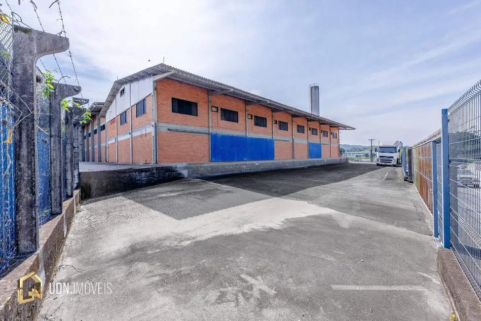 Foto 1 de Armazém / Galpão para alugar, 650m2 em Passo Manso, Blumenau - SC