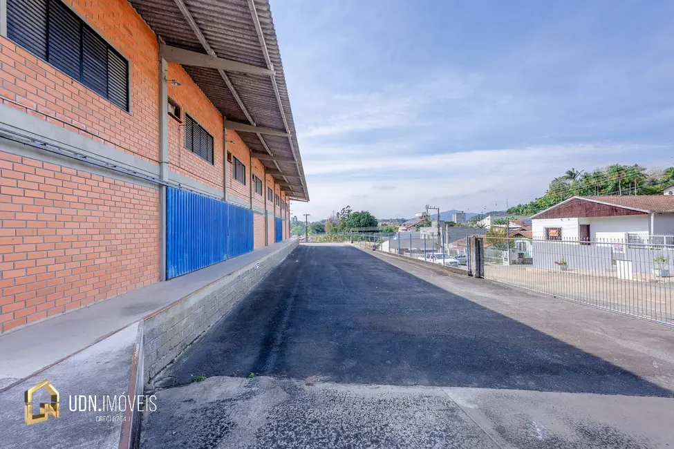 Foto 4 de Armazém / Galpão para alugar, 650m2 em Passo Manso, Blumenau - SC
