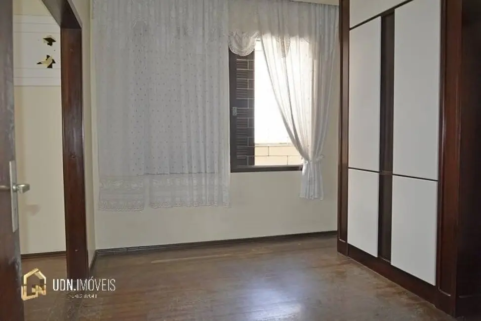 Foto 9 de Sala Comercial para alugar, 420m2 em Ponta Aguda, Blumenau - SC