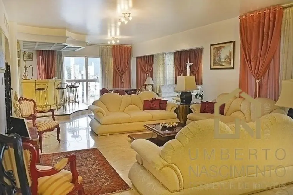 Foto 2 de Apartamento com 5 quartos à venda, 674m2 em Vila Nova, Blumenau - SC