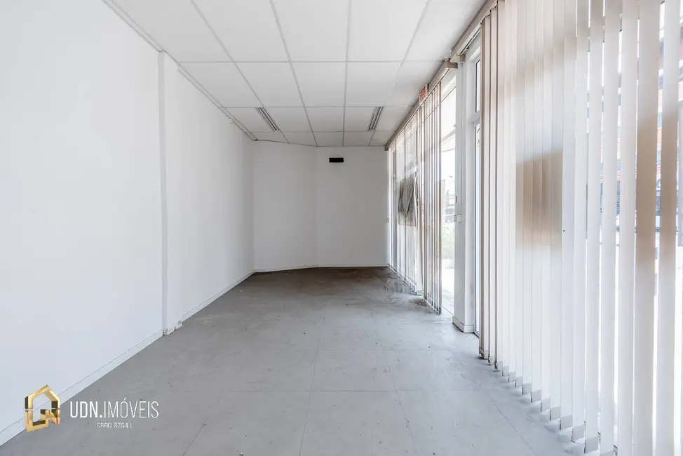 Foto 3 de Sala Comercial para alugar, 190m2 em Itoupava Norte, Blumenau - SC