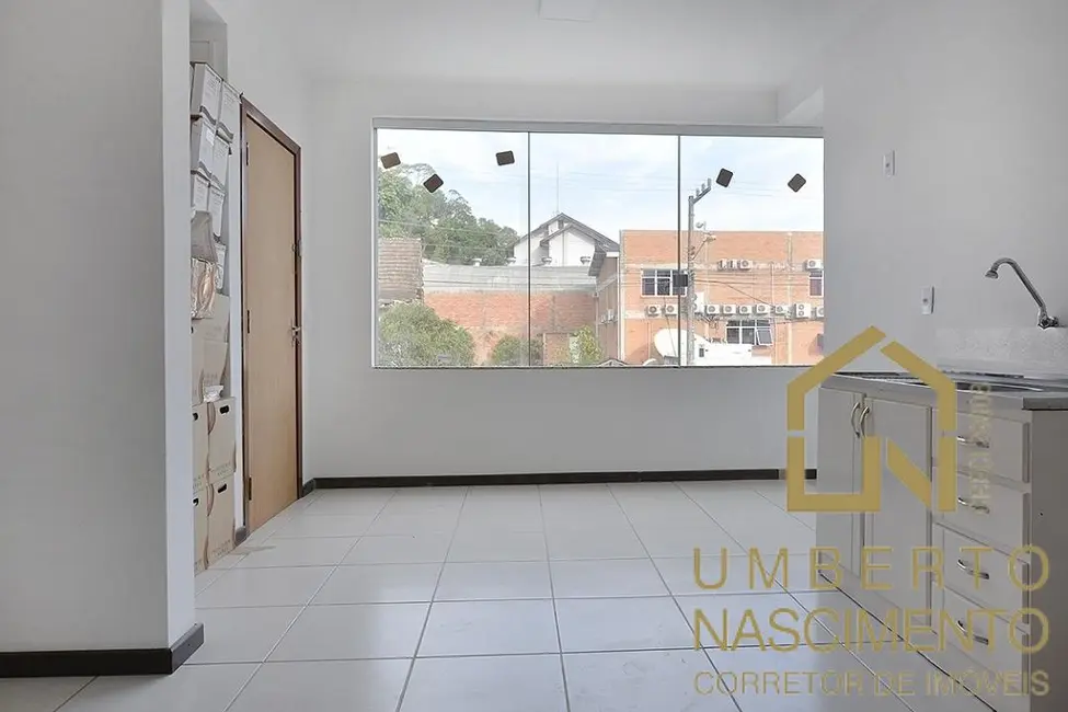 Sala Comercial à venda, 295m2 em Ponta Aguda, Blumenau - SC - imagem 8 Foto 8 de Sala Comercial à venda, 295m2 em Ponta Aguda, Blumenau - SC