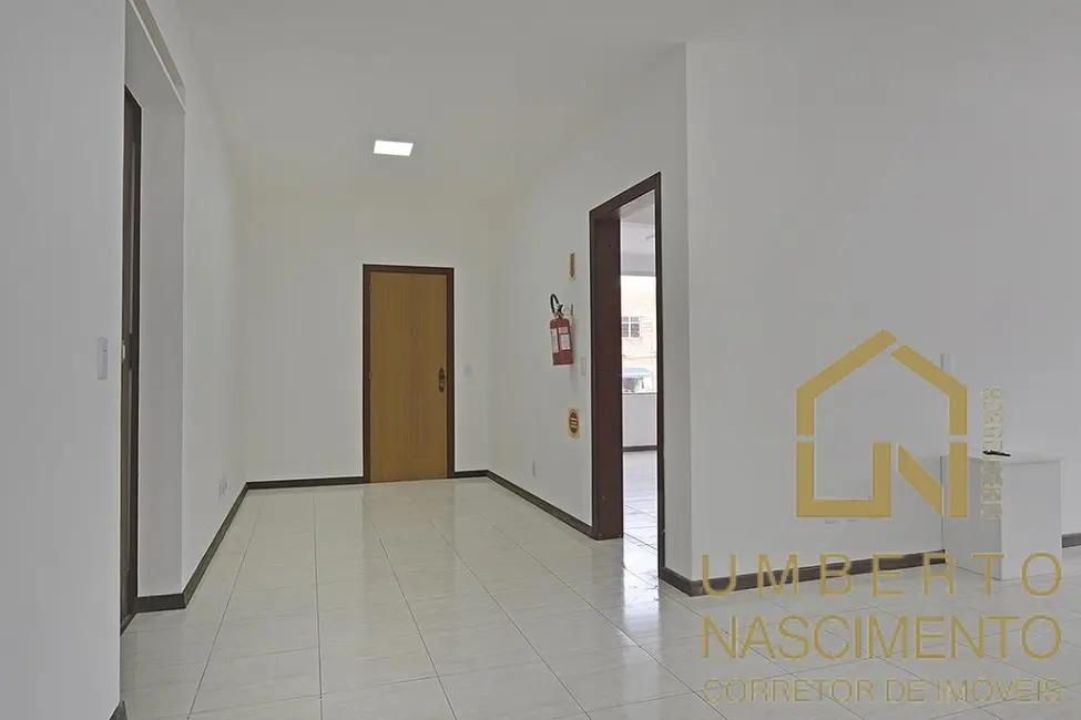 Sala Comercial à venda, 295m2 em Ponta Aguda, Blumenau - SC - imagem 6 Foto 6 de Sala Comercial à venda, 295m2 em Ponta Aguda, Blumenau - SC