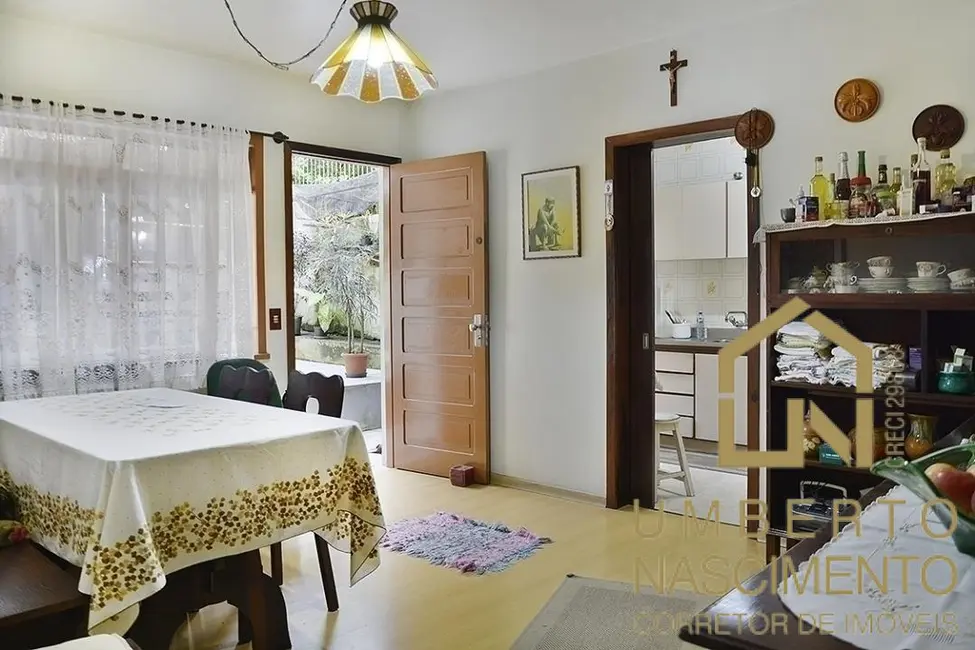 Casa com 3 quartos à venda, 309m2 em Escola Agrícola, Blumenau - SC - imagem 7 Foto 7 de Casa com 3 quartos à venda, 309m2 em Escola Agrícola, Blumenau - SC