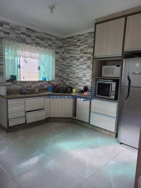 Foto 7 de Sobrado com 4 quartos à venda, 125m2 em Loteamento Residencial e Comercial Bosque Flamboyant, Taubate - SP