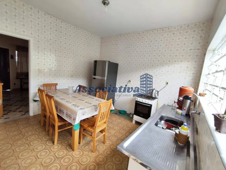 Foto 7 de Casa com 3 quartos à venda, 250m2 em Jardim da Luz, Taubate - SP