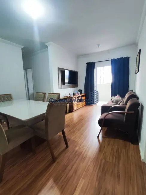 Foto 2 de Apartamento com 2 quartos à venda em Vila São Geraldo, Taubate - SP