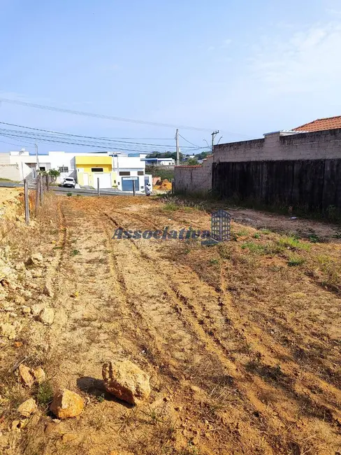 Foto 1 de Terreno / Lote à venda, 250m2 em Jardim Oásis, Taubate - SP