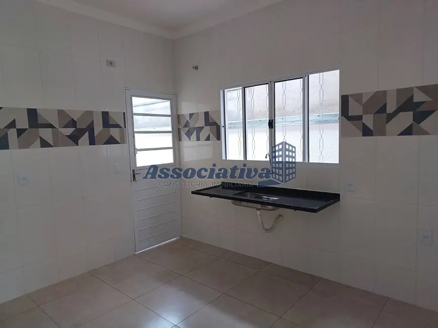 Foto 6 de Casa com 2 quartos à venda, 125m2 em Jardim Continental, Taubate - SP