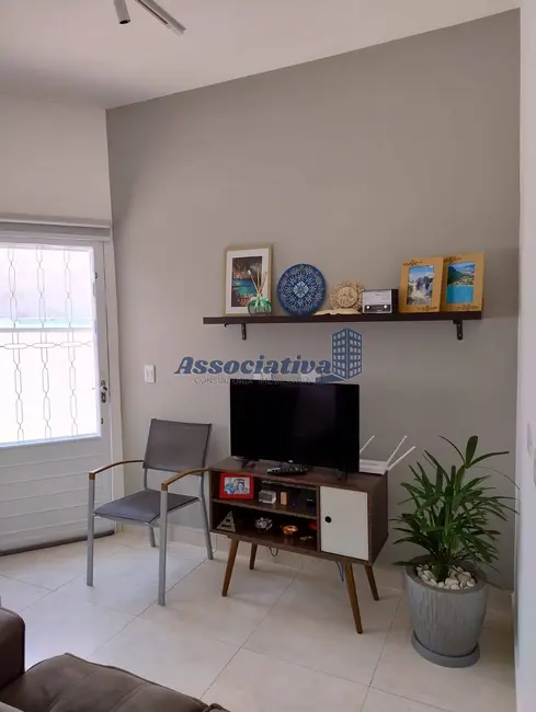 Foto 8 de Casa com 2 quartos à venda, 125m2 em Jardim Continental, Taubate - SP