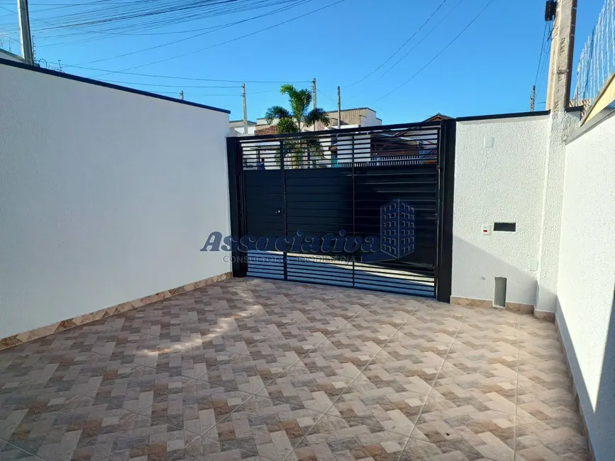 Foto 2 de Casa com 2 quartos à venda, 125m2 em Taubate - SP