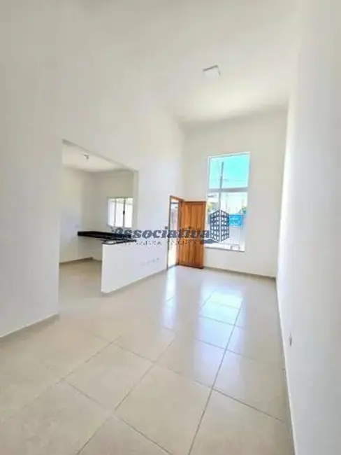 Foto 2 de Casa com 3 quartos à venda, 150m2 em Jardim Oásis, Taubate - SP