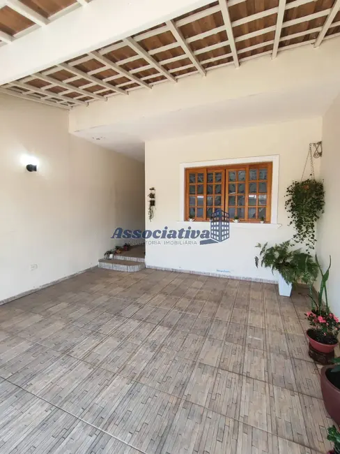 Foto 3 de Sobrado com 3 quartos à venda em Loteamento Residencial e Comercial Bosque Flamboyant, Taubate - SP