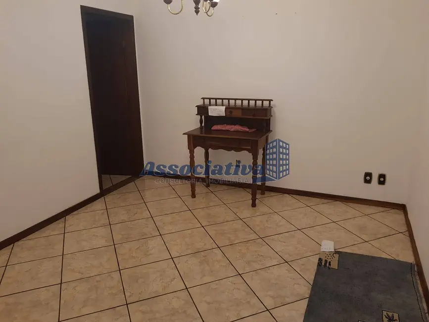 Foto 2 de Casa com 3 quartos à venda em Quiririm, Taubate - SP